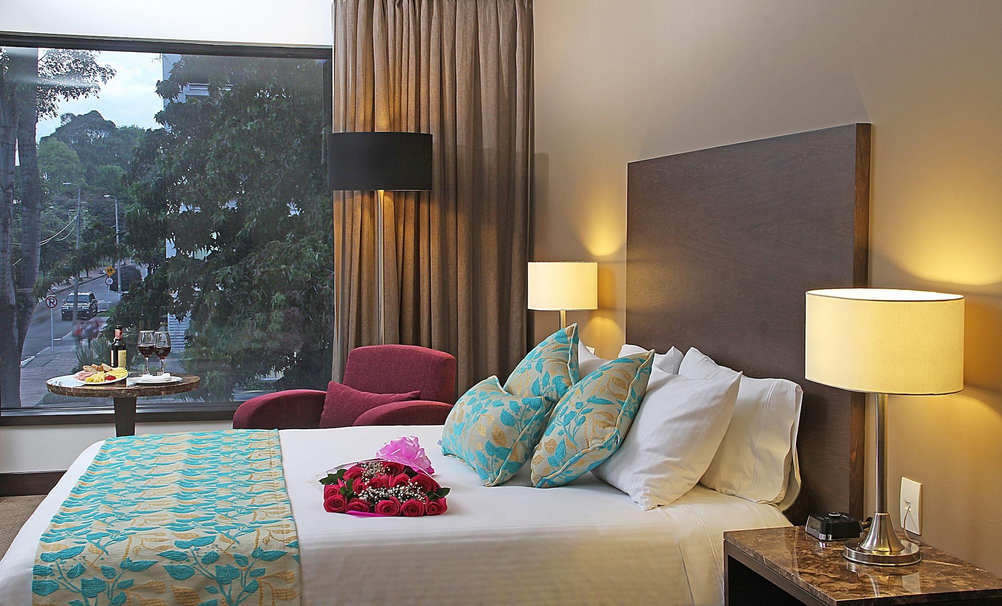 فندق موريسون 114 بوغوتا المظهر الخارجي الصورة A room at the hotel